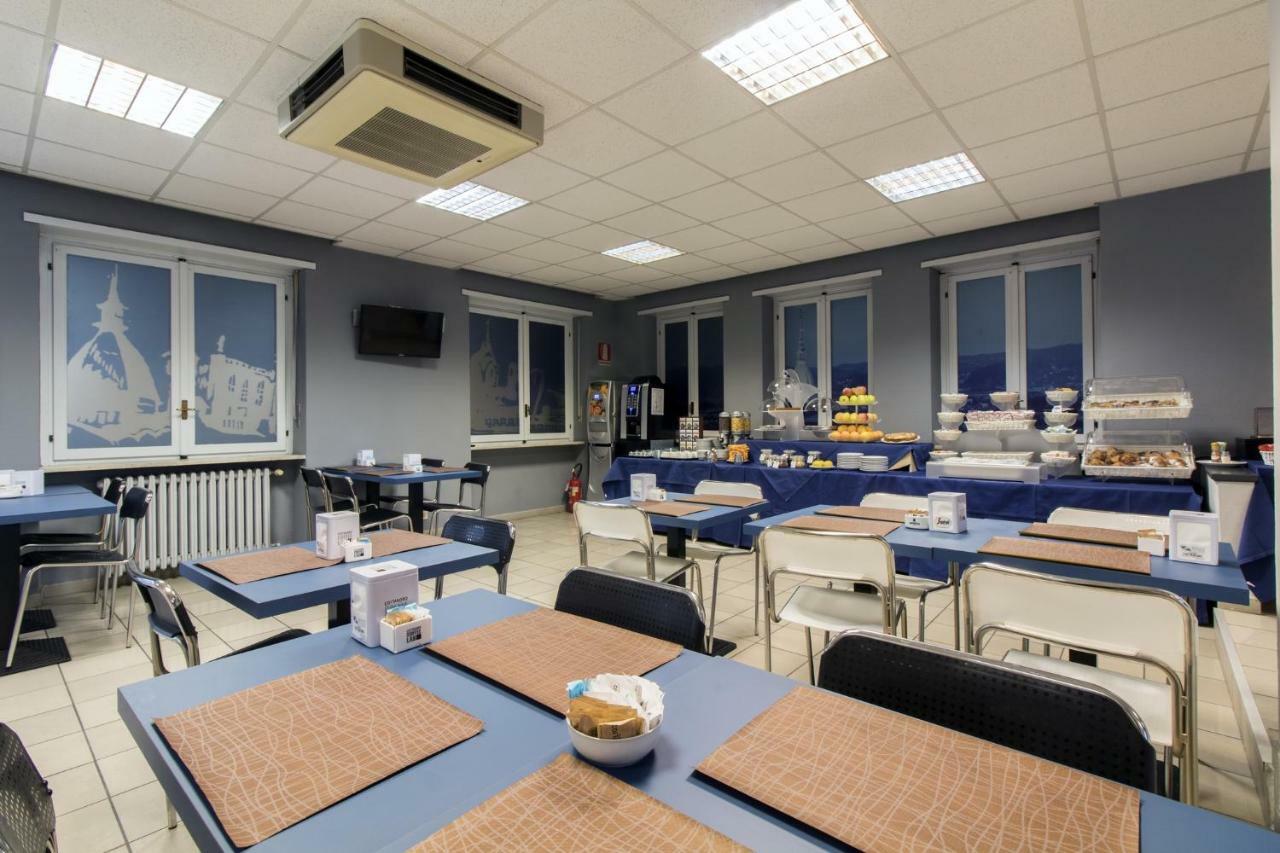 Twelve Hotel Монкалиери Екстериор снимка